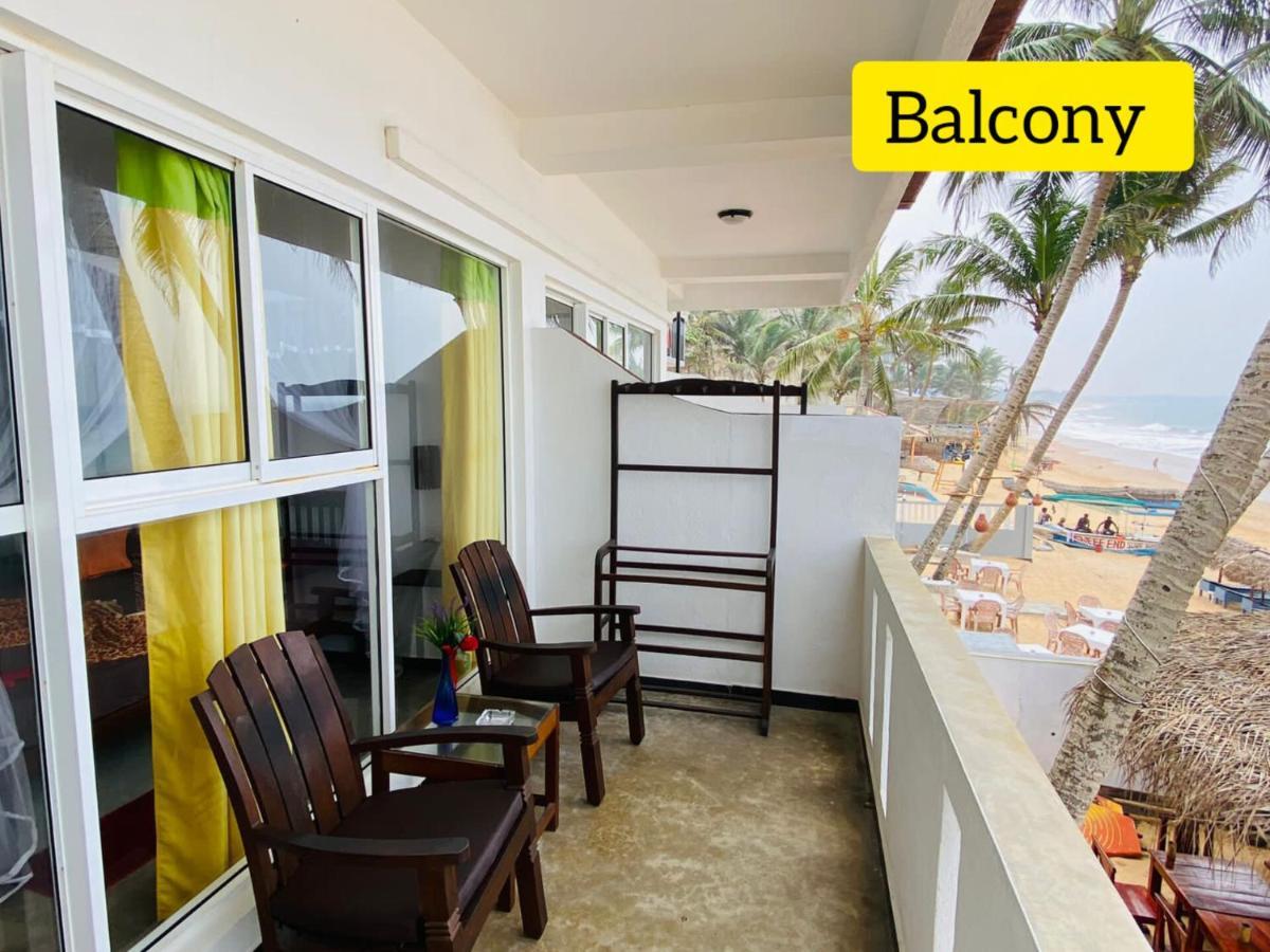 Copacabana Beach Hotel ヒッカドゥワ エクステリア 写真
